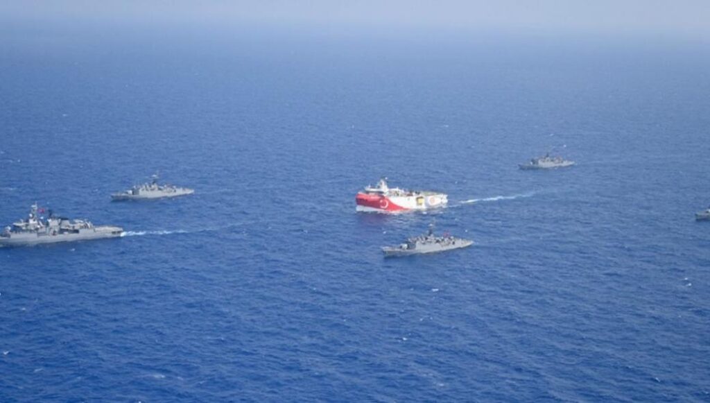Υποναύαρχος Σ.Φενέκος για Oruc Reis: «Κόκκινη γραμμή αν περάσει τα 12 μίλια»